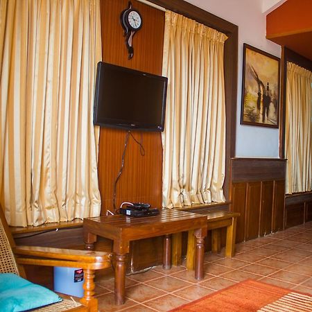 Casa Tropicana - Hotel & Homestays Panaji Exterior foto