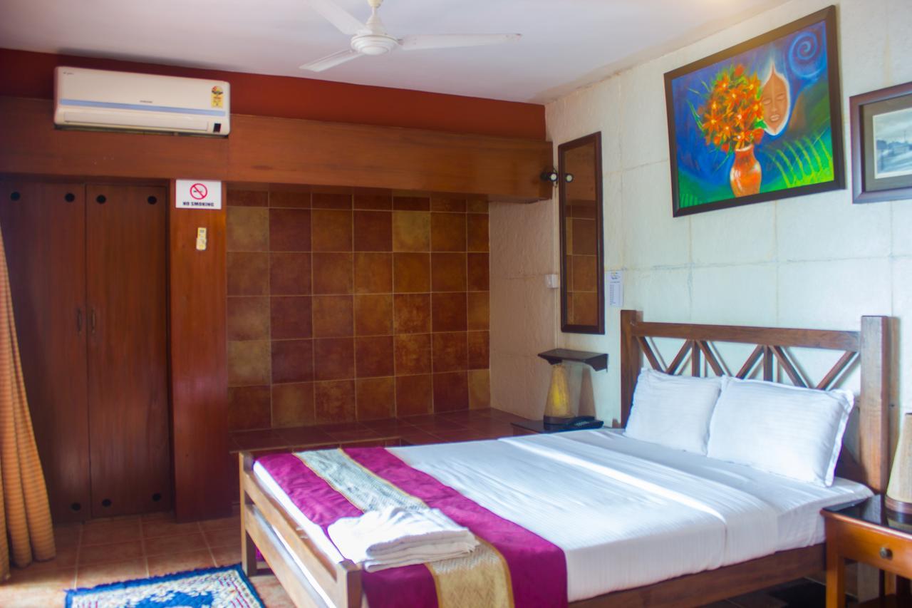 Casa Tropicana - Hotel & Homestays Panaji Exterior foto