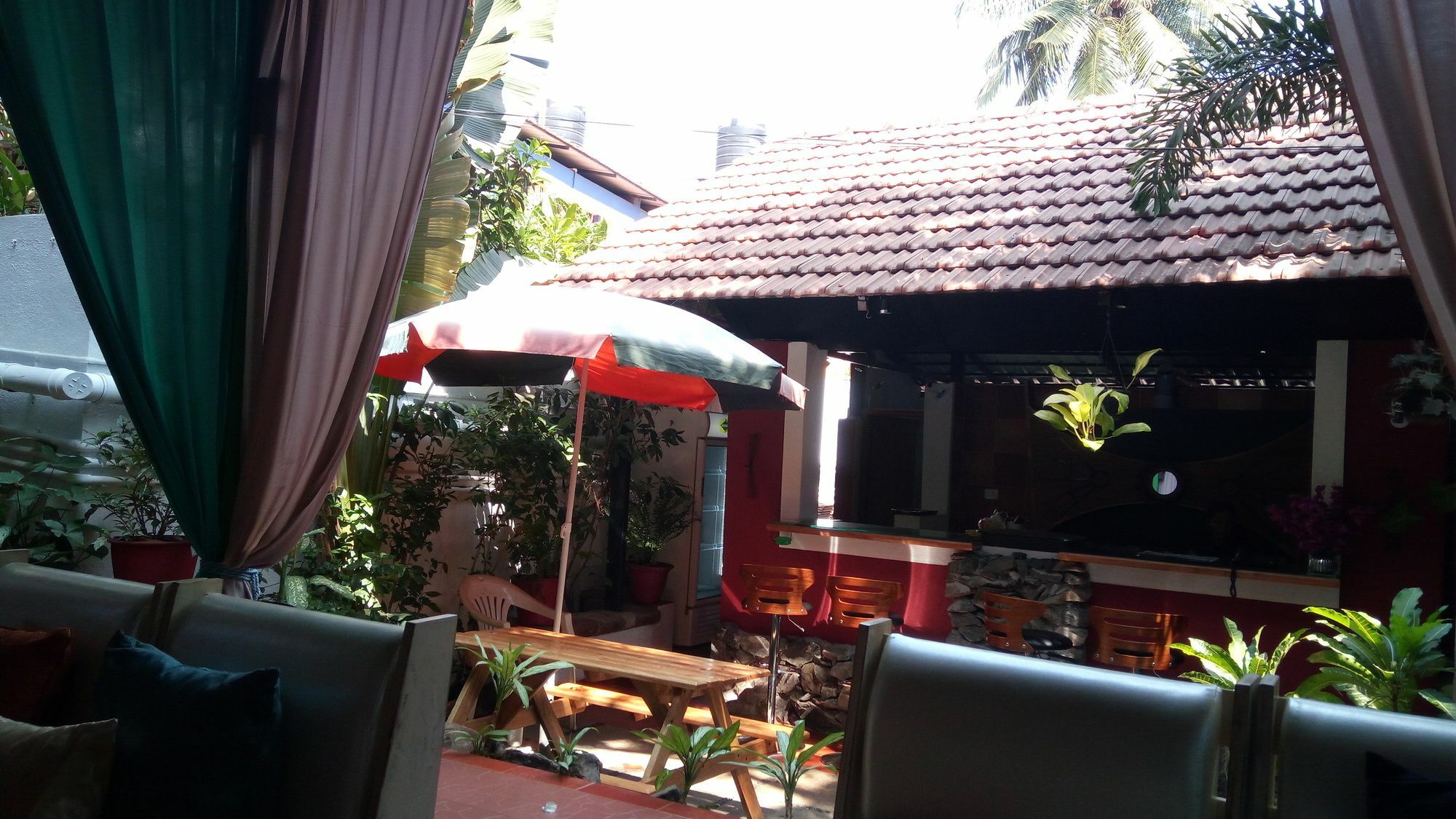 Casa Tropicana - Hotel & Homestays Panaji Exterior foto